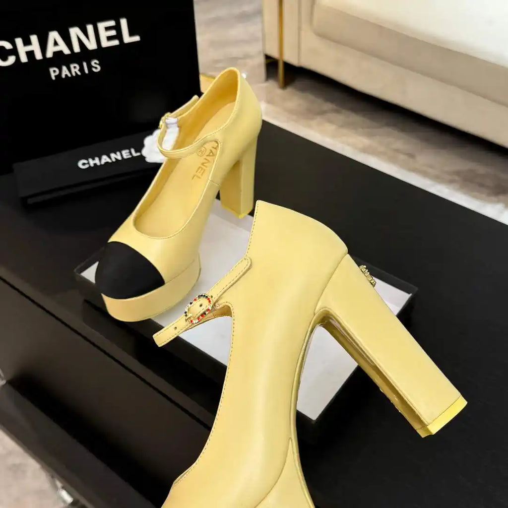 Chanel Women's 25P Pumps Fashion Shoes C93506
