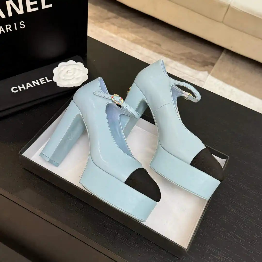 Chanel Women's 25P Pumps Fashion Shoes C93507