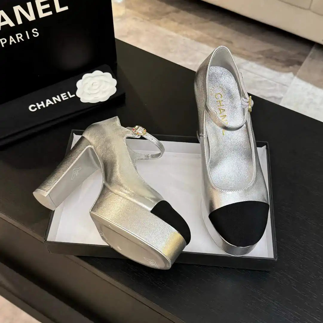 Chanel Women's 25P Pumps Fashion Shoes C93509