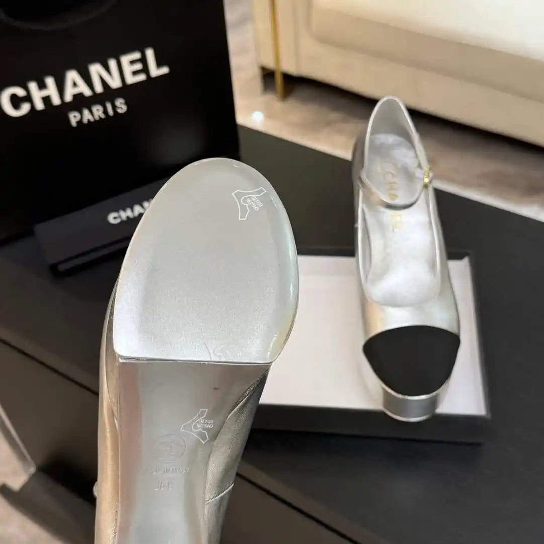 Chanel Women's 25P Pumps Fashion Shoes C93509
