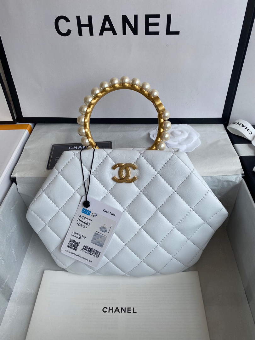 Chanel Women's Bag Sheepskin Pearl Handle Evening Bag Handbag AS2609 White