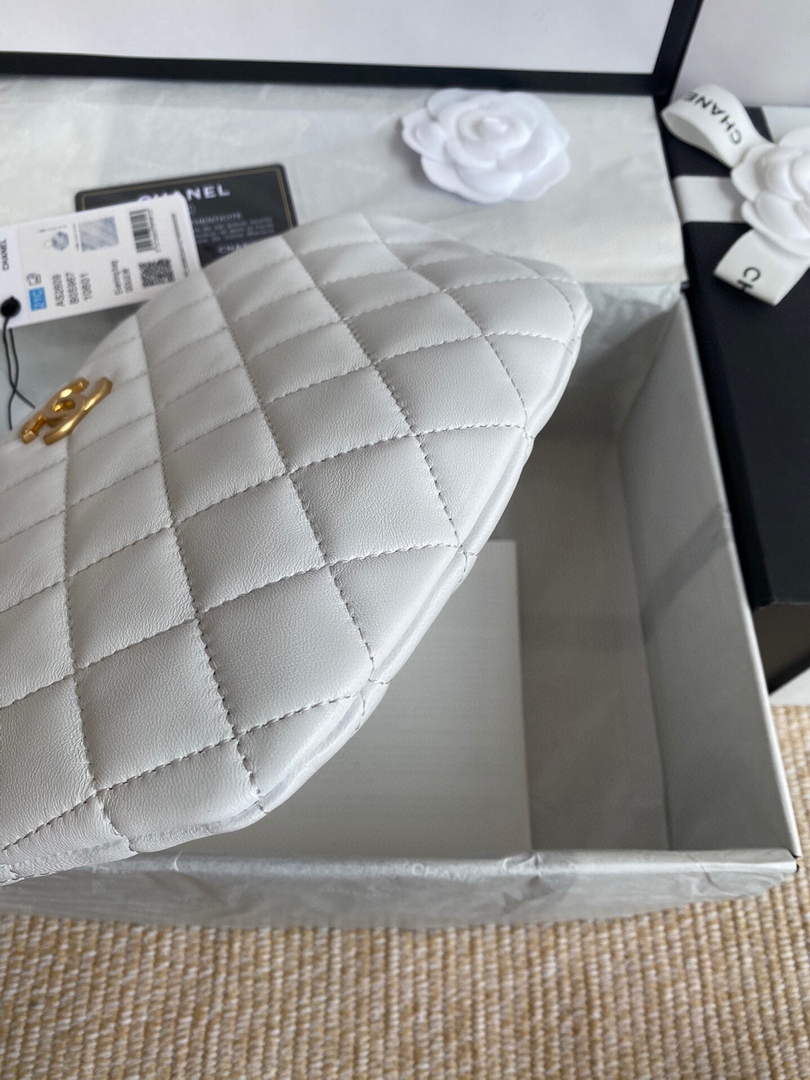 Chanel Women's Bag Sheepskin Pearl Handle Evening Bag Handbag AS2609 White