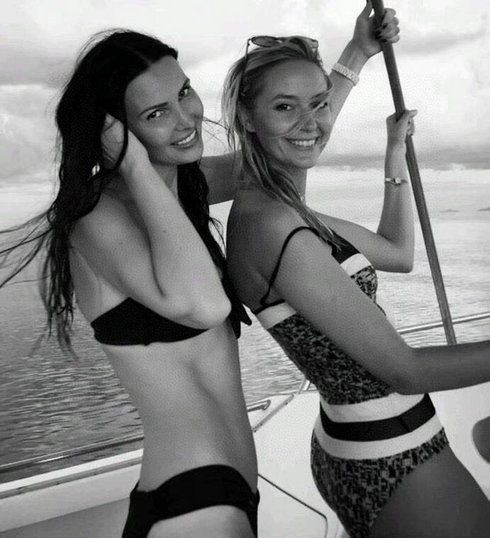 Chanel Women's Bikini Swimsuit Suit P72624