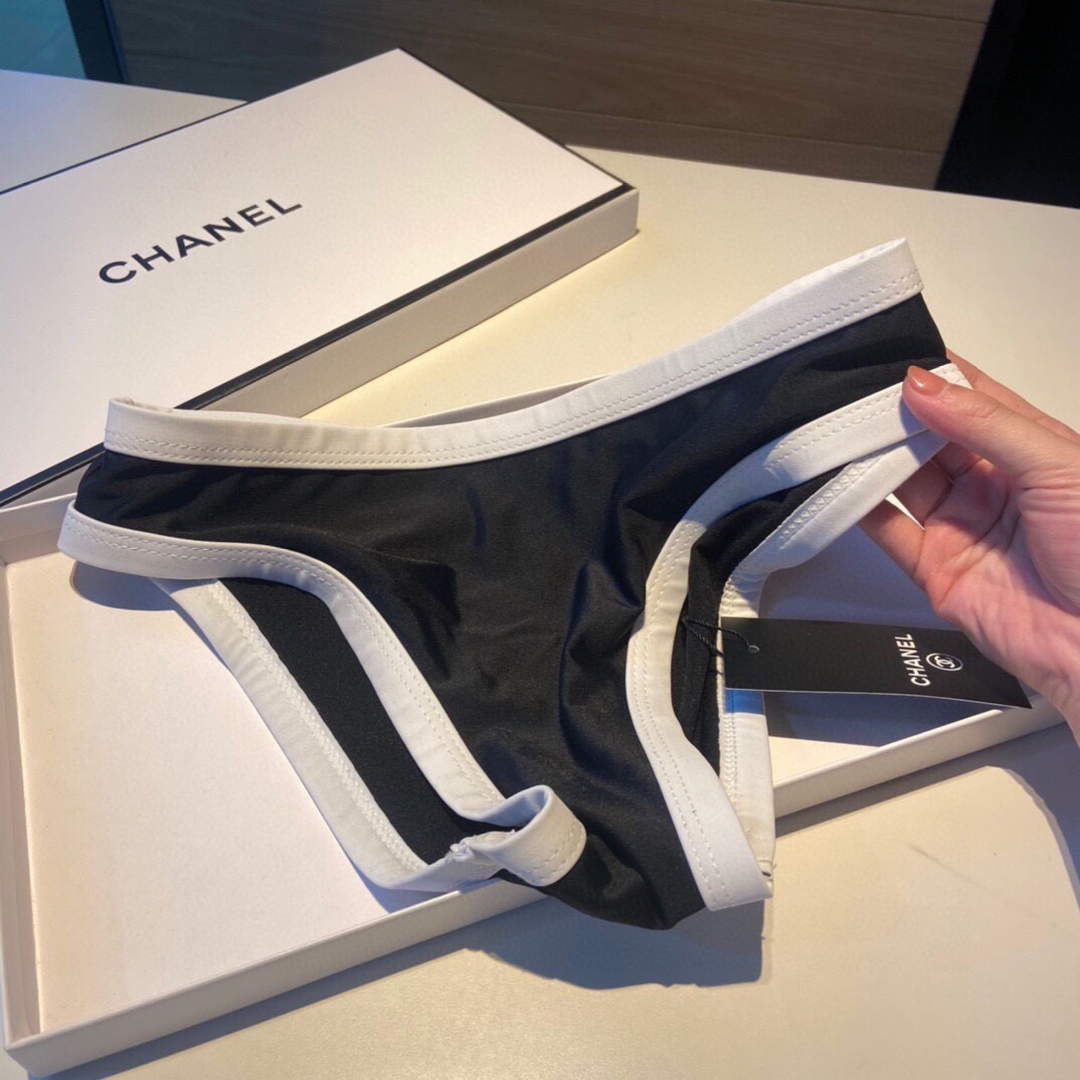 Chanel Women's Bikini Swimsuit Suit P72630