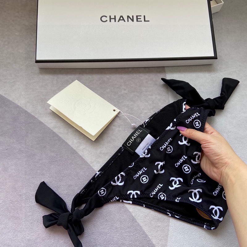 Chanel Women's Bikini Swimsuit Suit P72631