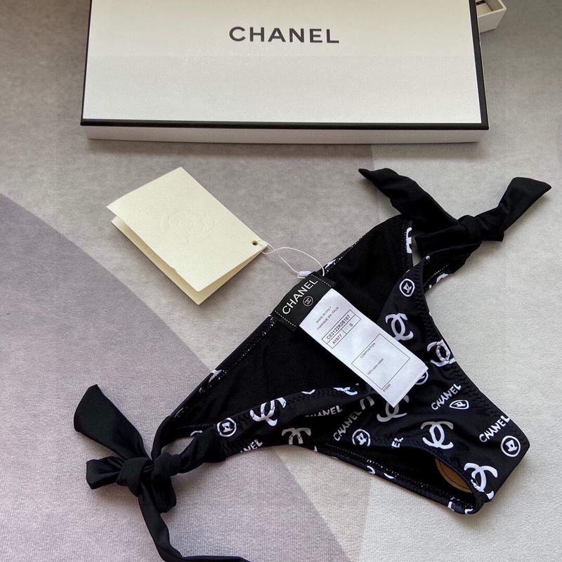 Chanel Women's Bikini Swimsuit Suit P72631