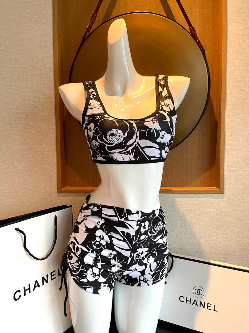Chanel Women's Bikini Swimsuit Suit P72633