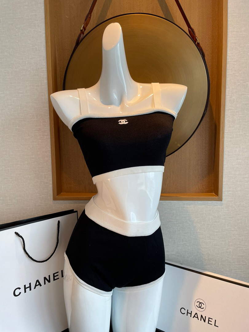 Chanel Women's Bikini Swimsuit Suit P72622