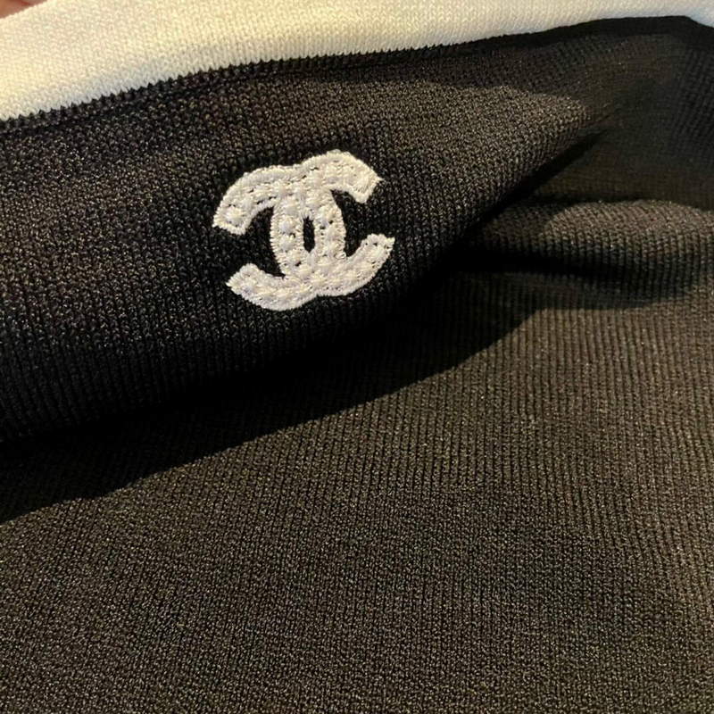 Chanel Women's Bikini Swimsuit Suit P72622