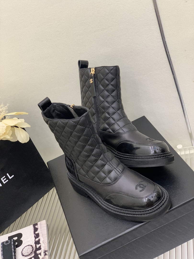Chanel Women's Boot Shoes G38759