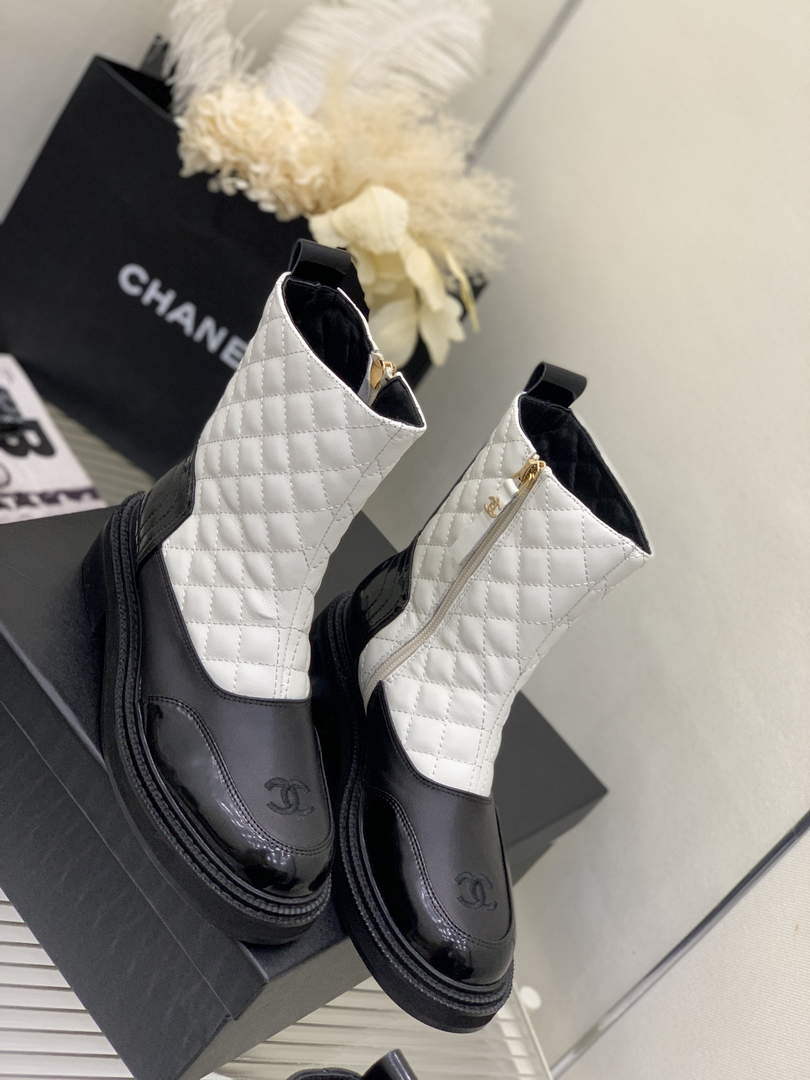 Chanel Women's Boot Shoes G38760