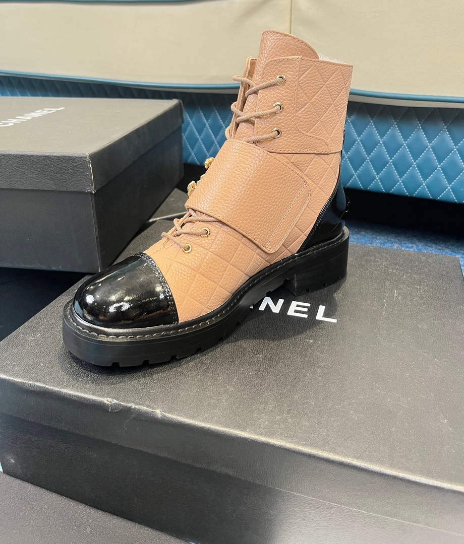 Chanel Women's Boot Shoes G38761