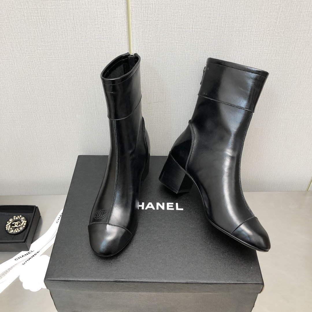 Chanel Women's Boot Shoes G38765