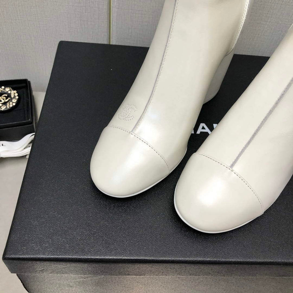 Chanel Women's Boot Shoes G38767