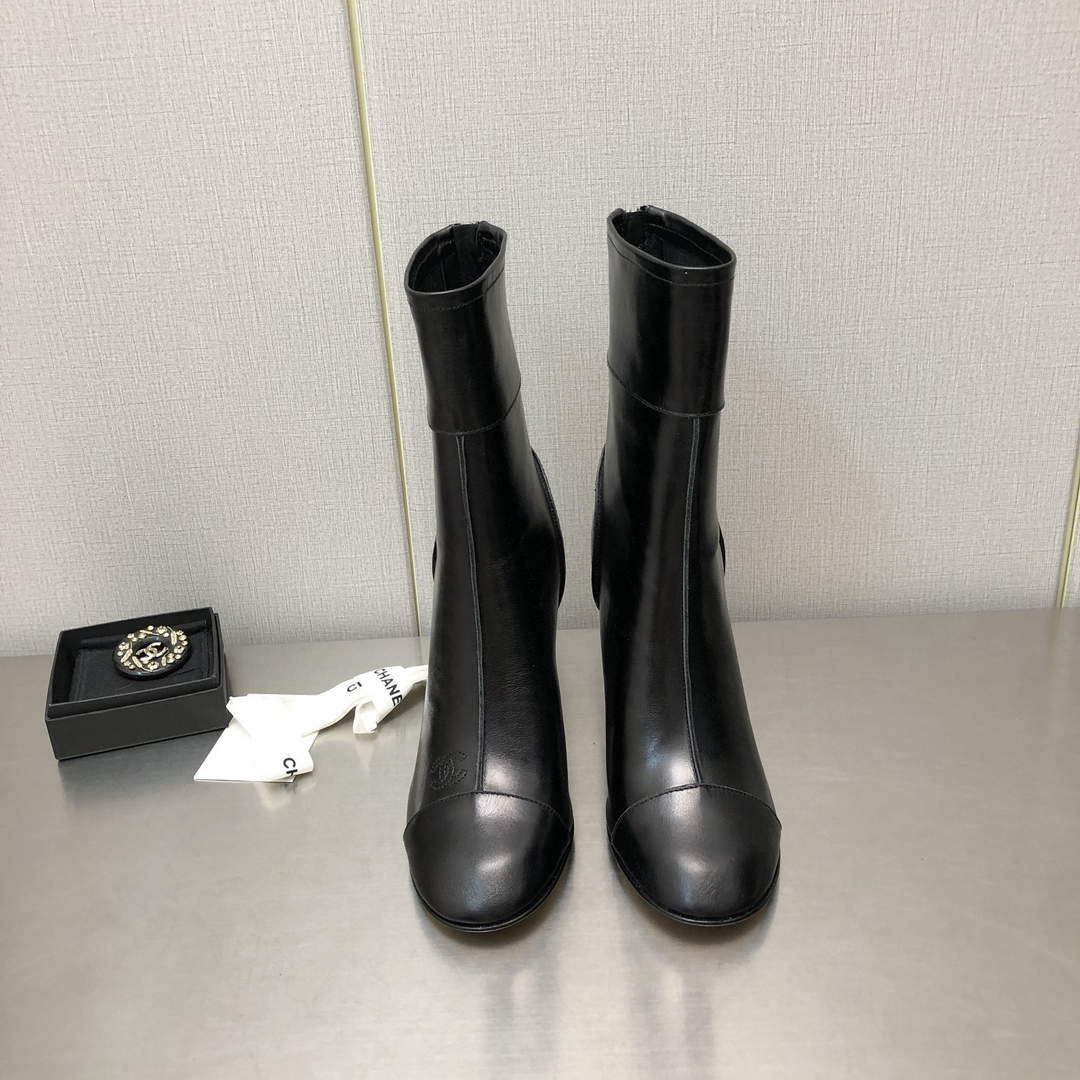 Chanel Women's Boot Shoes G38769 - 35 - View 1