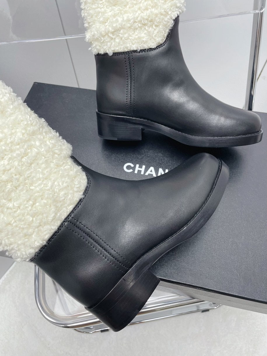 Chanel Women's Boot Shoes G38770