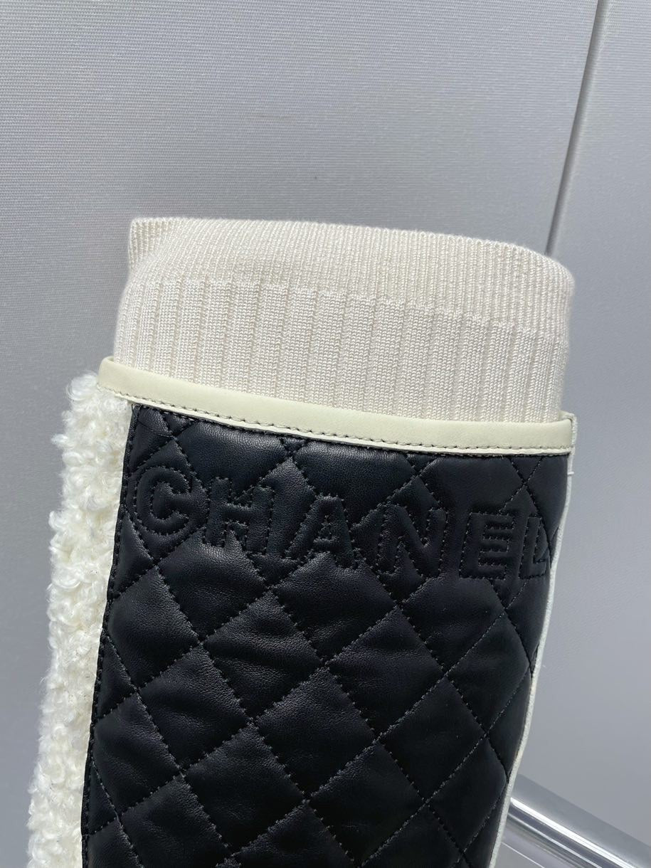 Chanel Women's Boot Shoes G38770