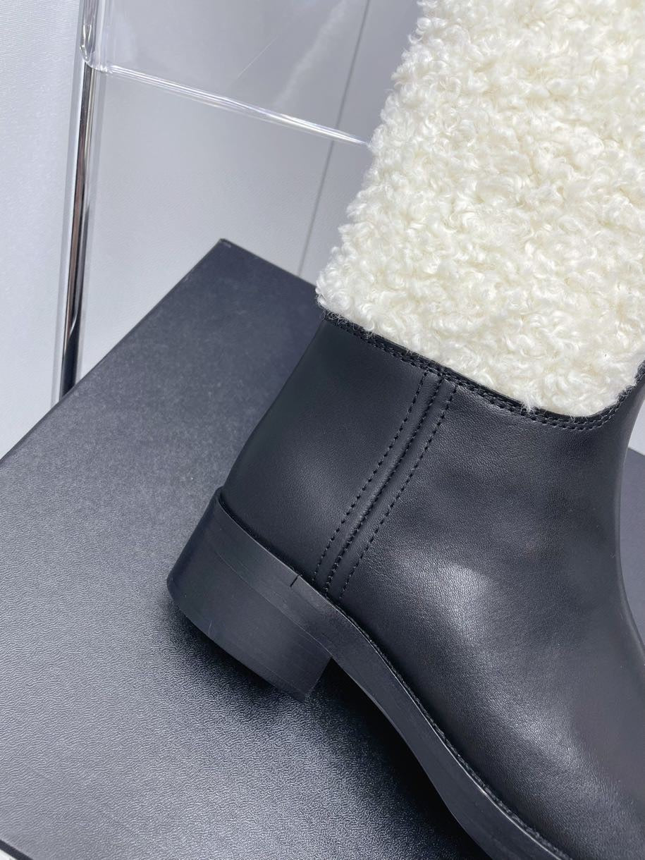 Chanel Women's Boot Shoes G38770