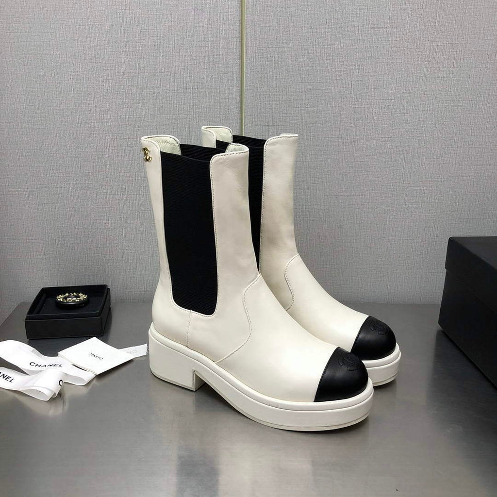 Chanel Women's Boot Shoes G38780