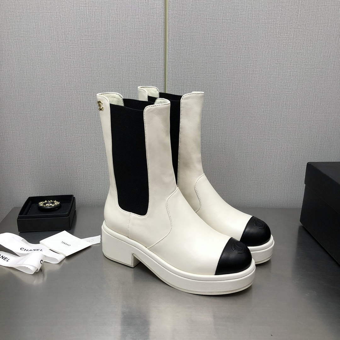 Chanel Women's Boot Shoes G38780