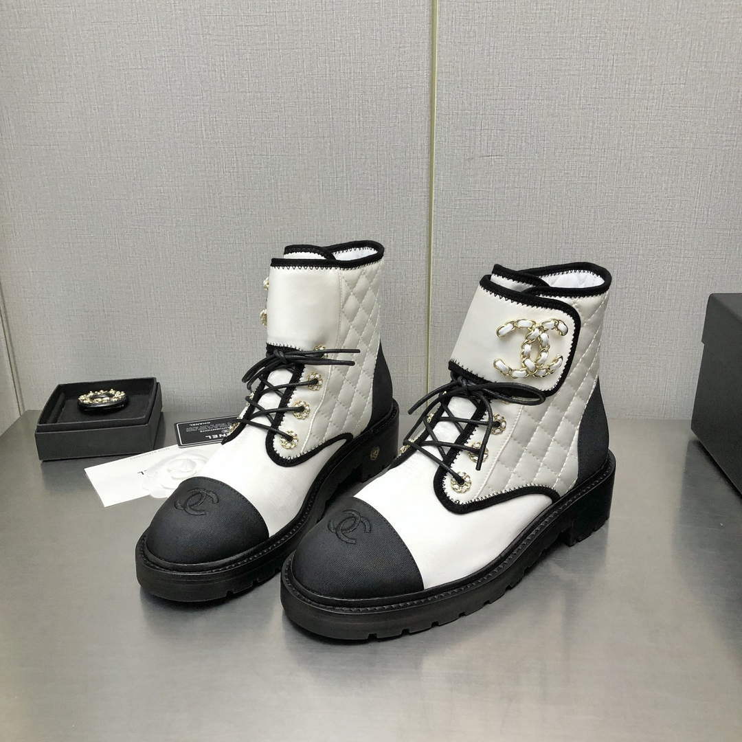 Chanel Women's Boot Shoes G38782