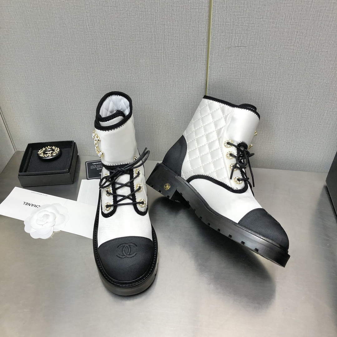 Chanel Women's Boot Shoes G38782