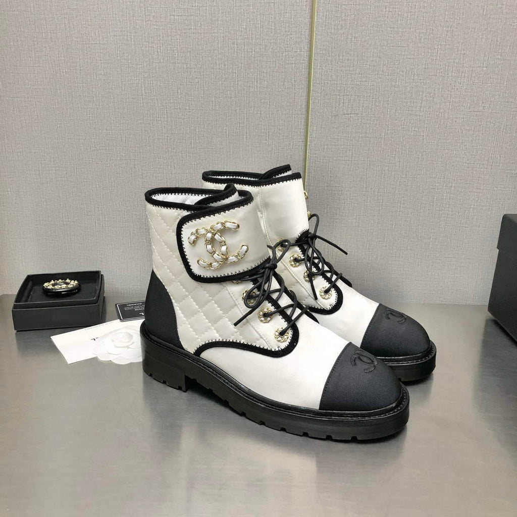 Chanel Women's Boot Shoes G38782