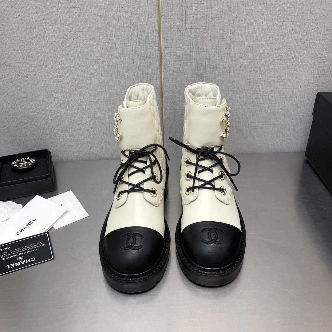 Chanel Women's Boot Shoes G38786
