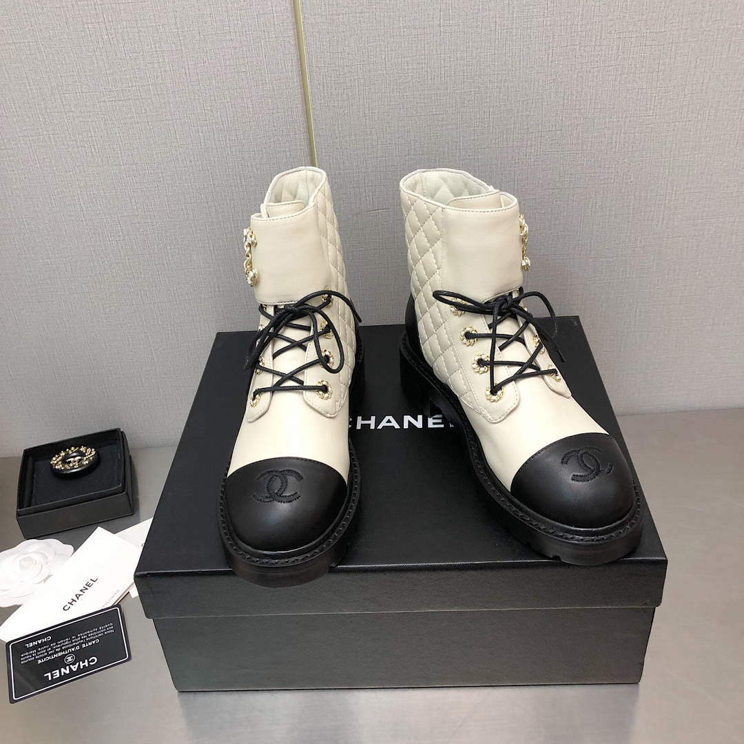 Chanel Women's Boot Shoes G38786