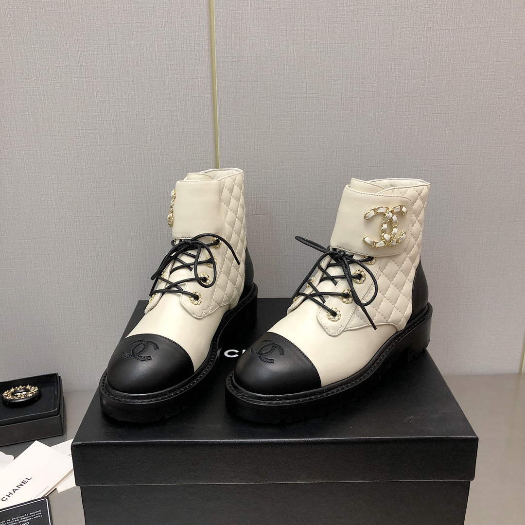 Chanel Women's Boot Shoes G38786