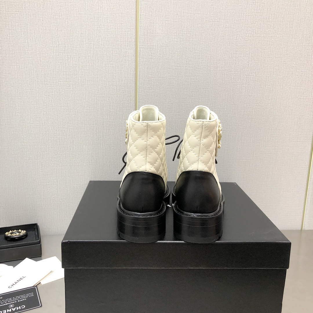 Chanel Women's Boot Shoes G38786