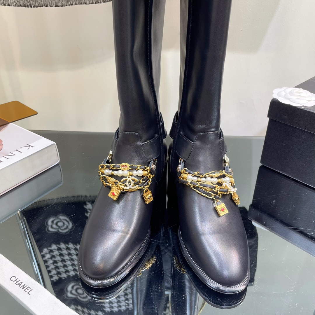 Chanel Women's Boot Shoes G38811