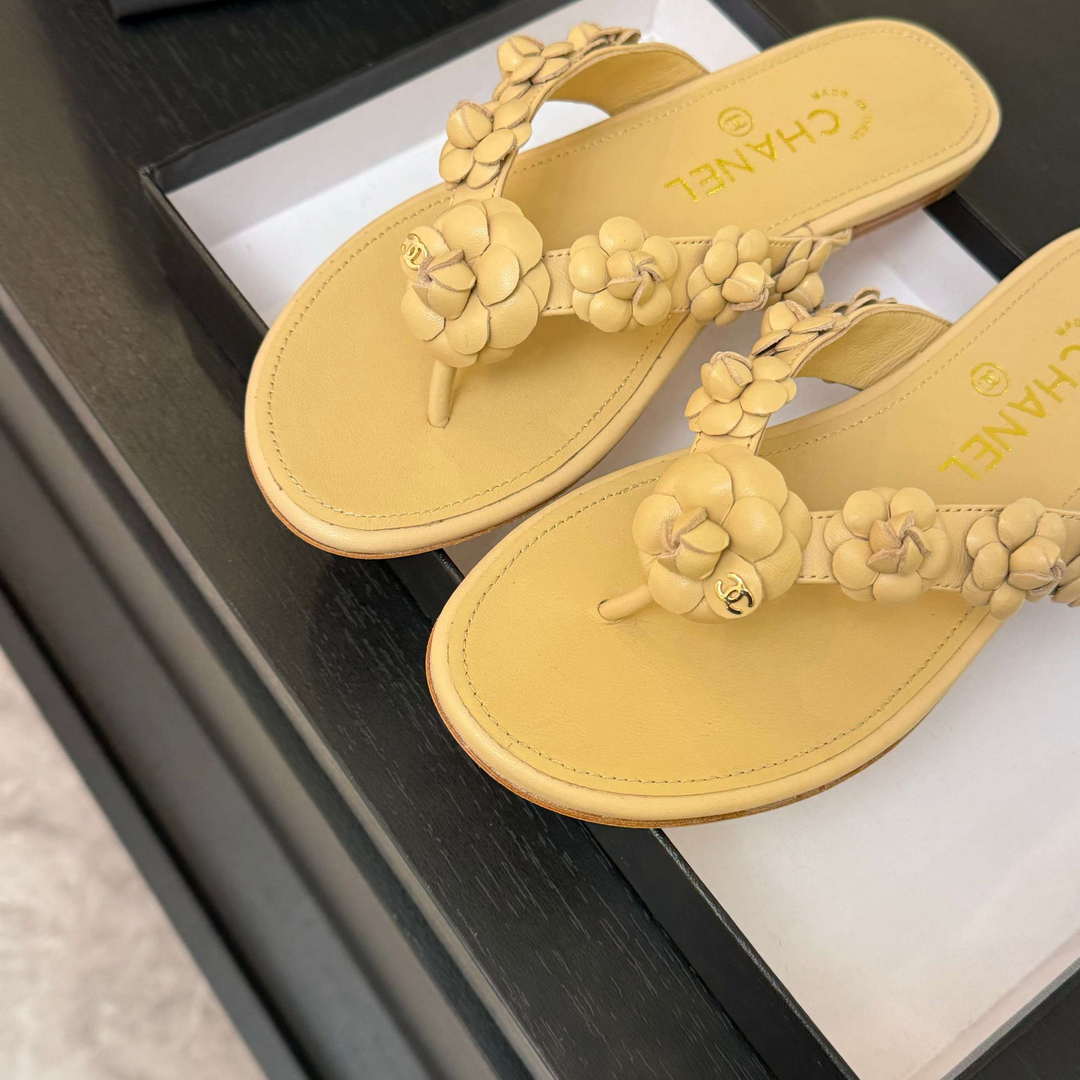 Chanel Women's Camellia Flip Flop Sandals Lambskin C92580
