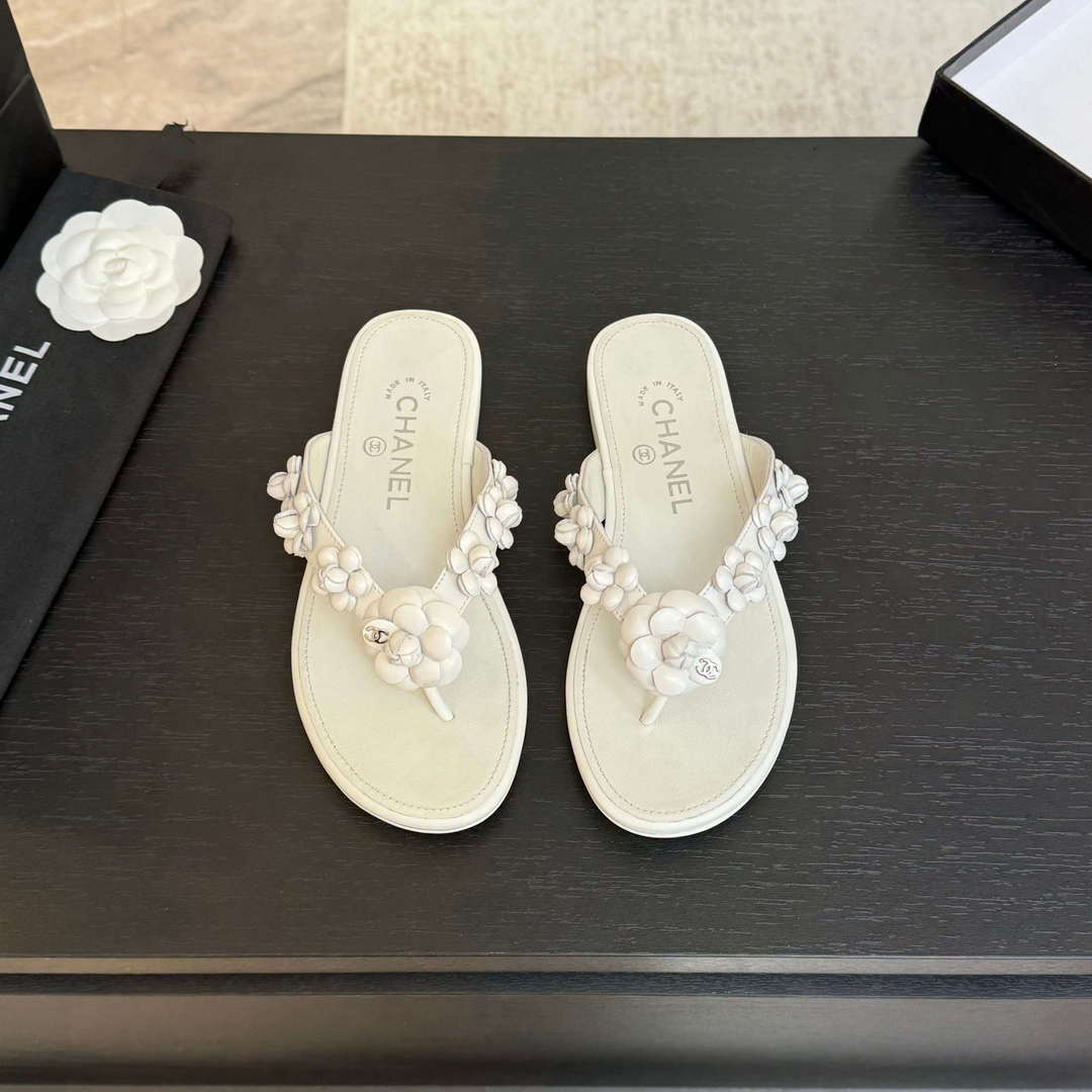 Chanel Women's Camellia Flip Flop Sandals Lambskin C92581