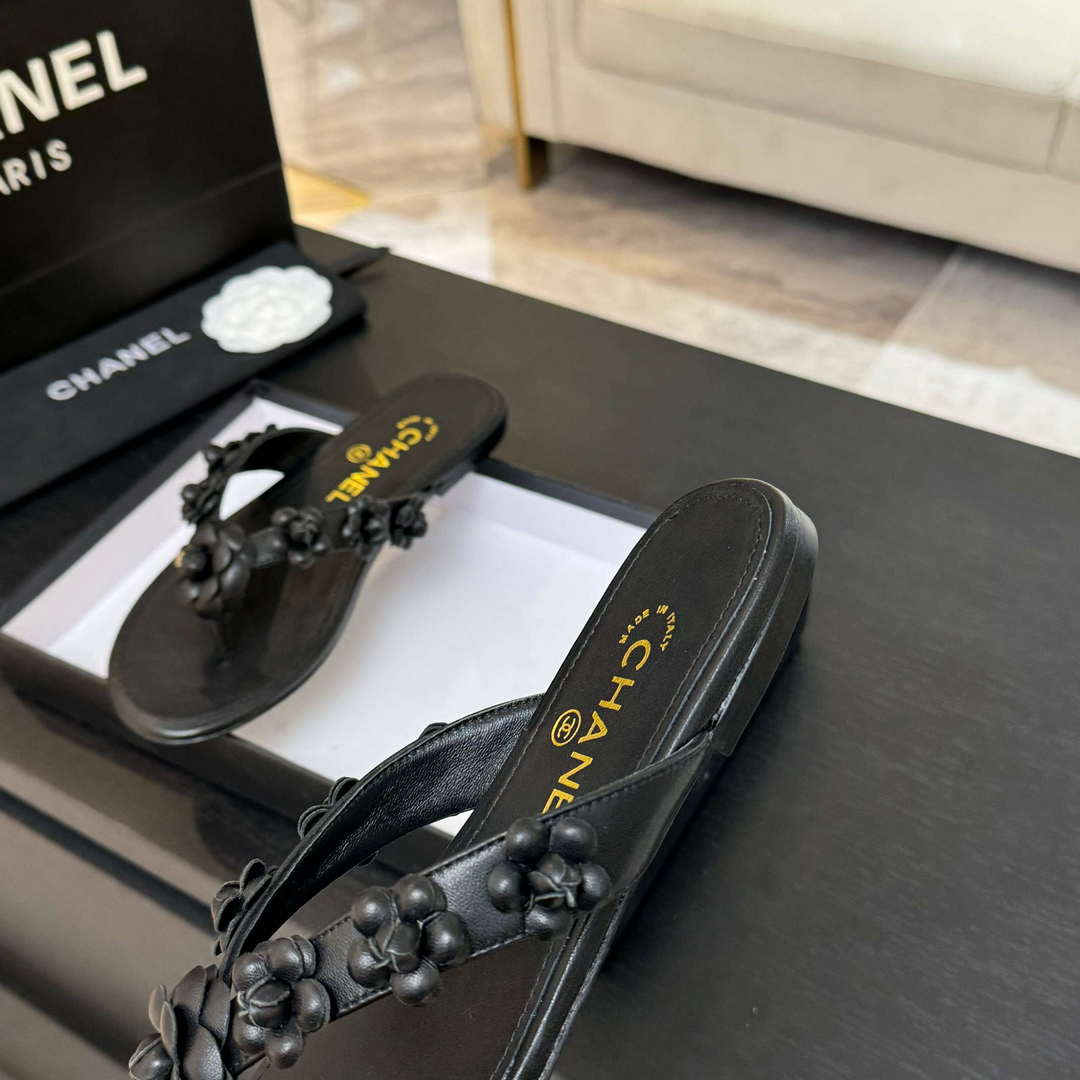 Chanel Women's Camellia Flip Flop Sandals Lambskin C92583