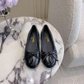 Chanel Women's Classic second-hand Kang Peng shoes flat shoes C93452 - Euro 35=US 4 - View 1