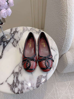 Chanel Women's Classic second-hand Kang Peng shoes flat shoes C93453 - Euro 35=US 4 - View 1
