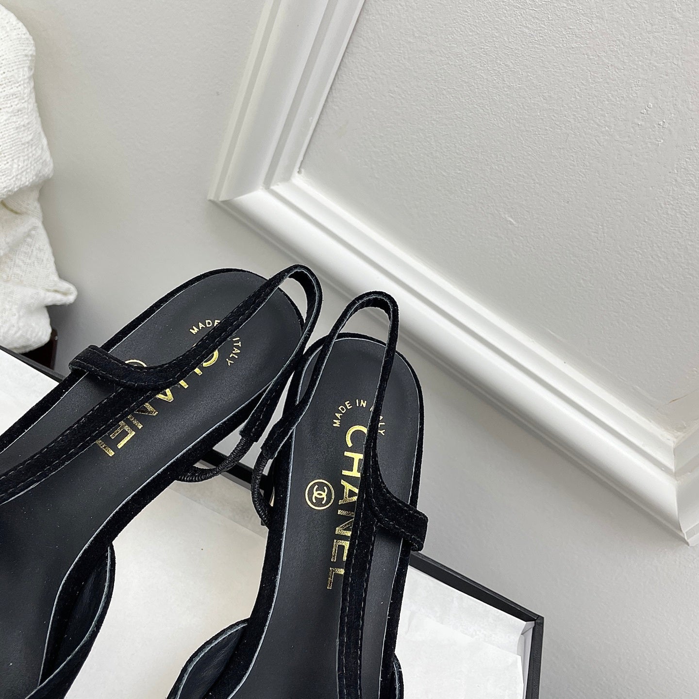 Chanel Women's Classic Slingback Ballet Shoes 6.5 cm C93311 - Euro 35=US 4 - View 3