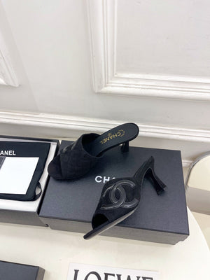 Chanel Women's Diamond-patterned Slippers 7.5cm C93334 - Euro 35=US 4 - View 5