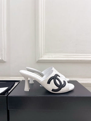 Chanel Women's Diamond-patterned Slippers 7.5cm C93337 - Euro 35=US 4 - View 2