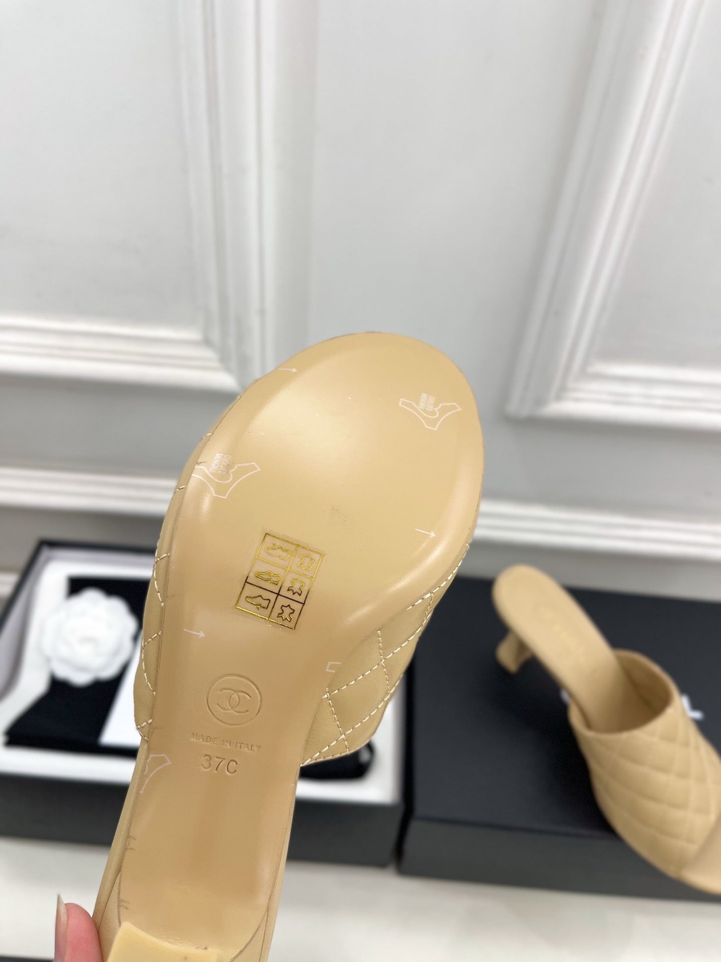 Chanel Women's Diamond-patterned Slippers 7.5cm C93346 - Euro 35=US 4 - View 9