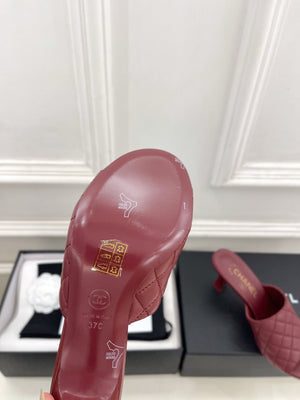 Chanel Women's Diamond-patterned Slippers 7.5cm C93348 - Euro 35=US 4 - View 9