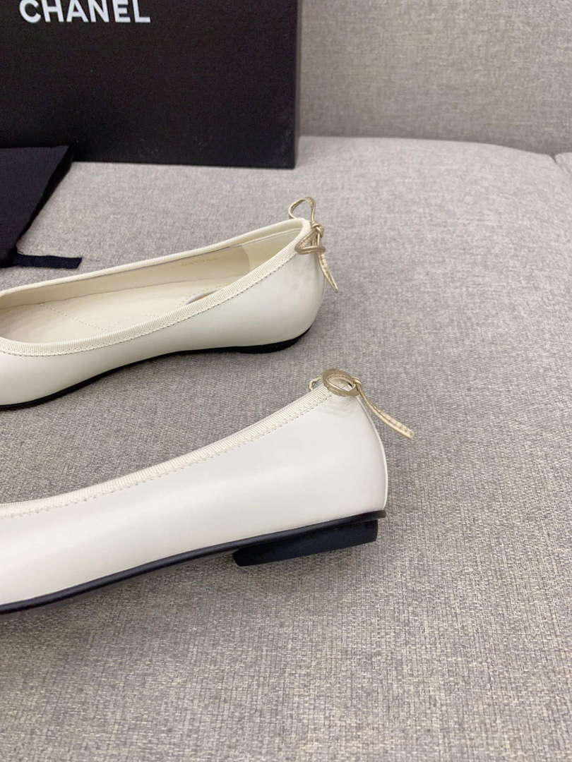 Chanel Women's Fashion Ballet Flats C92310