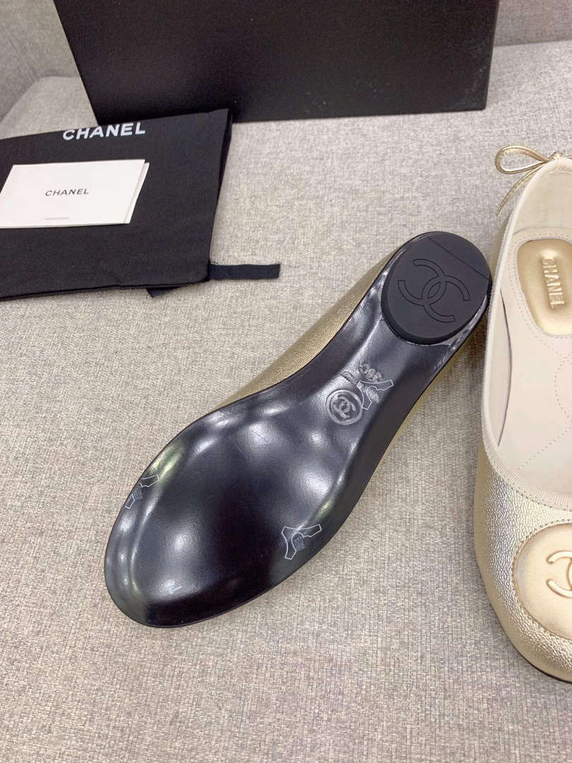 Chanel Women's Fashion Ballet Flats C92311