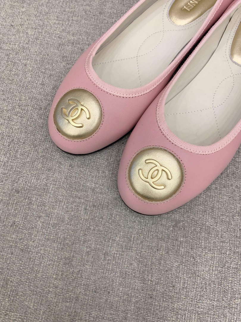 Chanel Women's Fashion Ballet Flats C92312