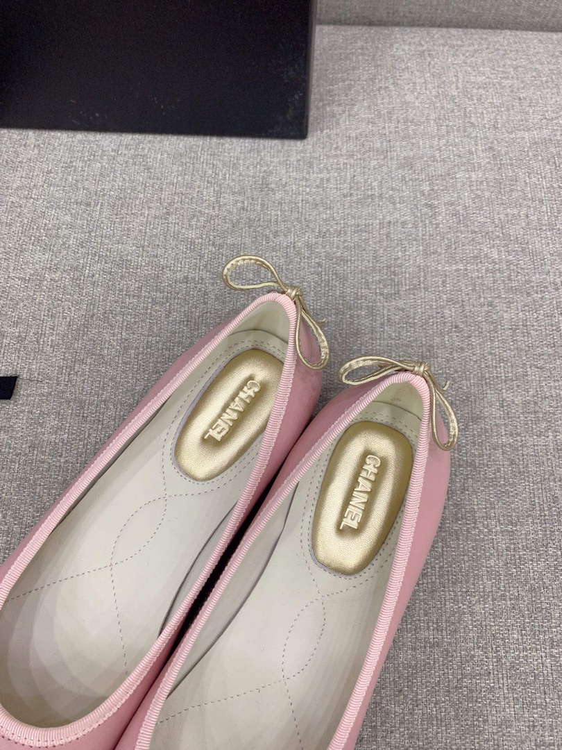Chanel Women's Fashion Ballet Flats C92312