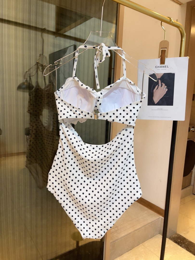Chanel Women's Fashion Bikini Swimsuit Suit C65235