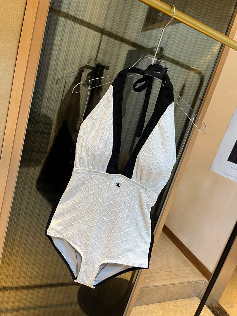 Chanel Women's Fashion Bikini Swimsuit Suit C65236