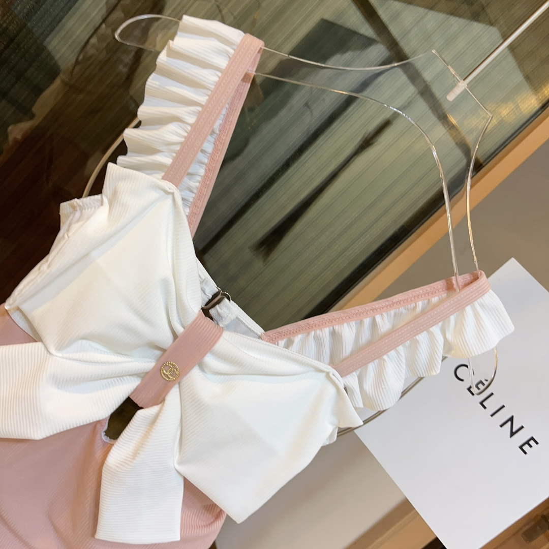 Chanel Women's Fashion Bikini Swimsuit Suit C65250