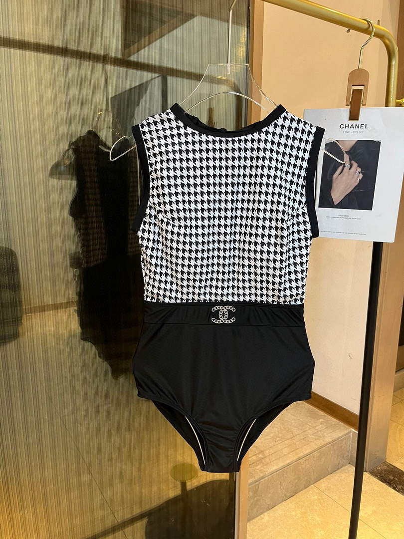 Chanel Women's Fashion Bikini Swimsuit Suit C65252